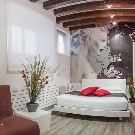 Rialto Apartments Whit Lift Βενετία Εξωτερικό φωτογραφία