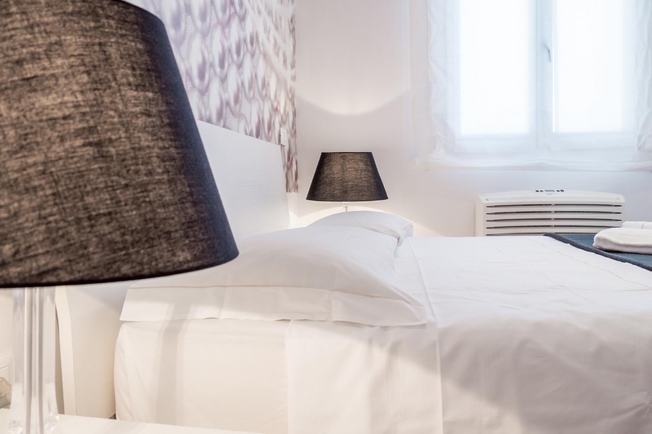 Rialto Apartments Whit Lift Βενετία Εξωτερικό φωτογραφία