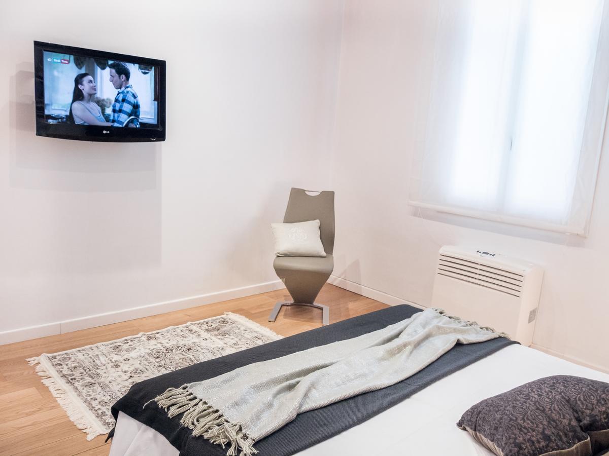 Rialto Apartments Whit Lift Βενετία Εξωτερικό φωτογραφία