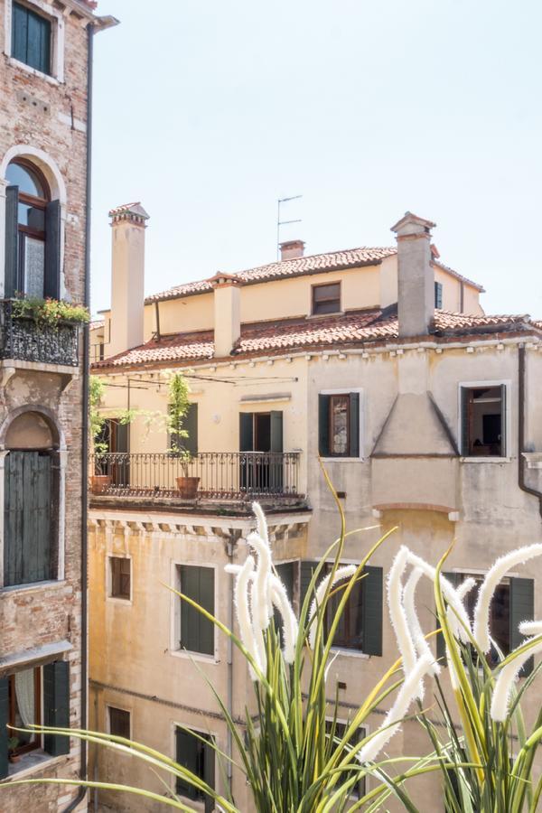 Rialto Apartments Whit Lift Βενετία Εξωτερικό φωτογραφία