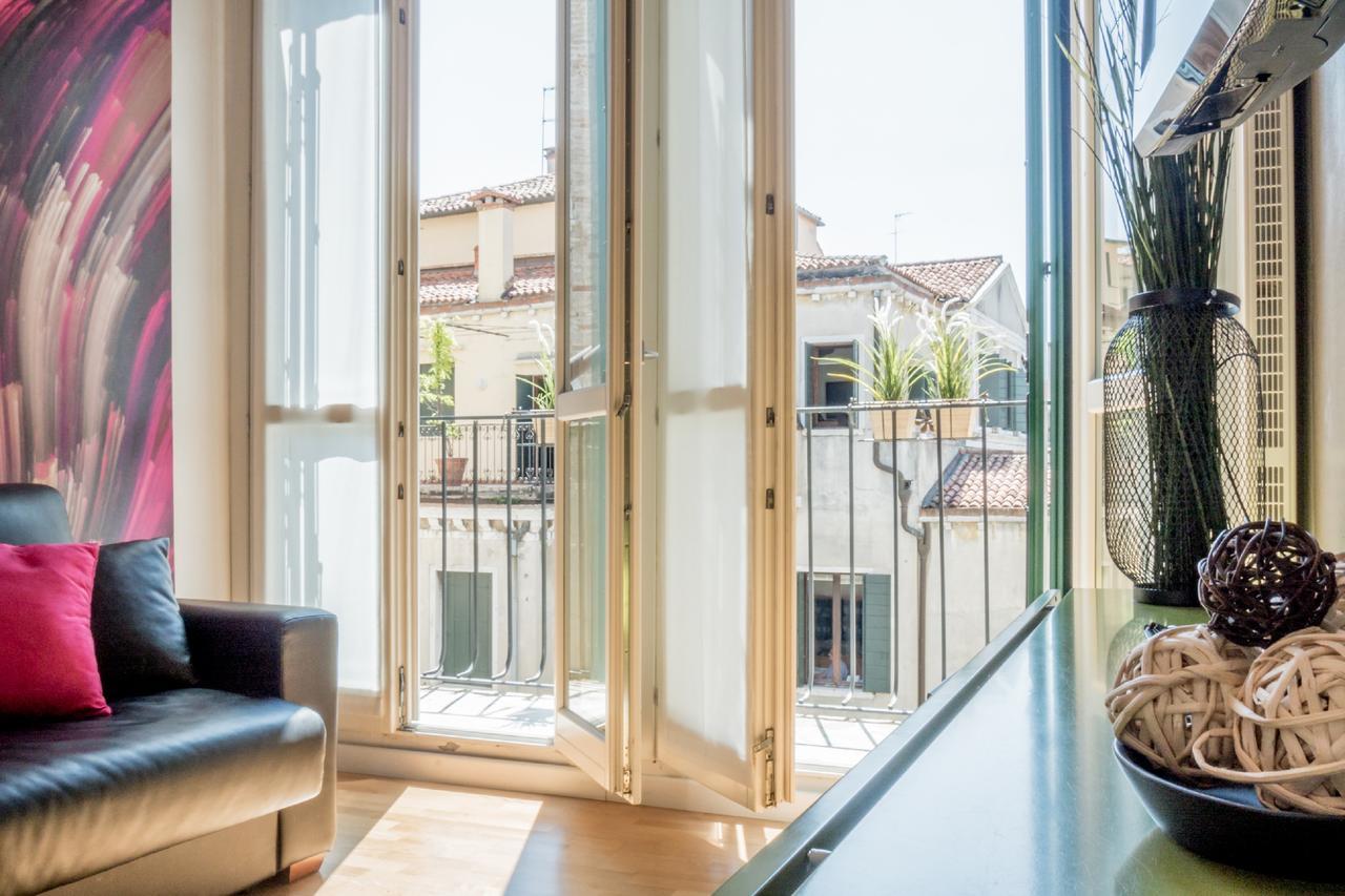 Rialto Apartments Whit Lift Βενετία Εξωτερικό φωτογραφία